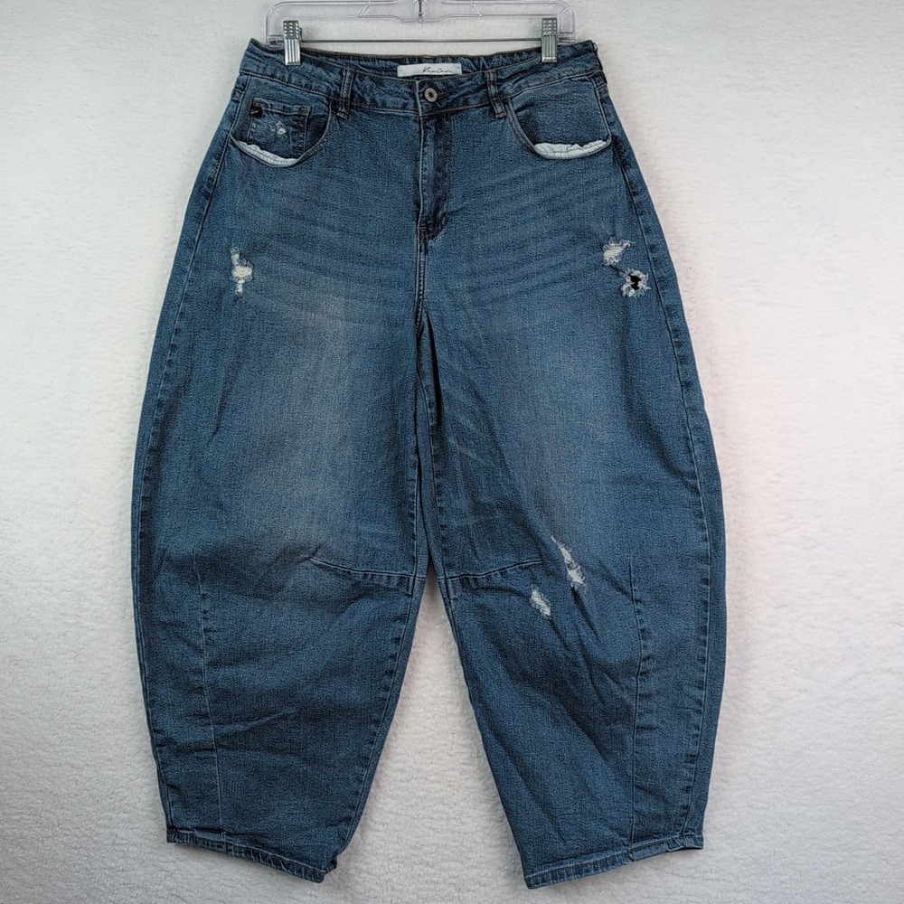 Kancan Addison Horseshoe Fit Jeans Women's 11/29 Barrel Leg High Rise Distressed
